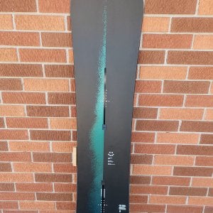BURTON 板 154cm 24-25 バートン スノーボード 板 Burton カスタム CUSTOM